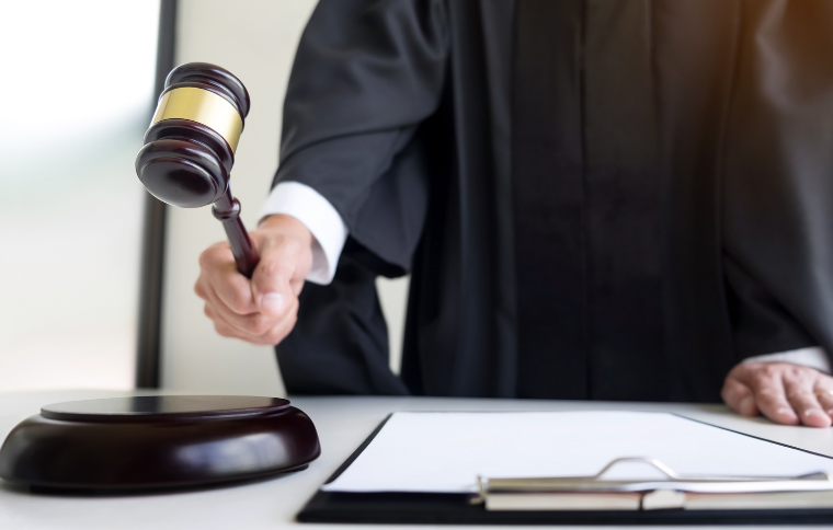 TJ/SP impede protesto de CDA com multa superior a 100% do tributo